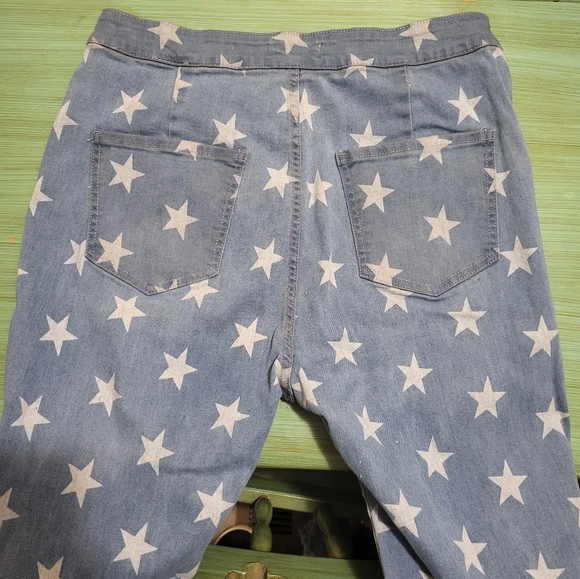 NWOT*Peach Love California Flare Jeans - Picture 3 of 7